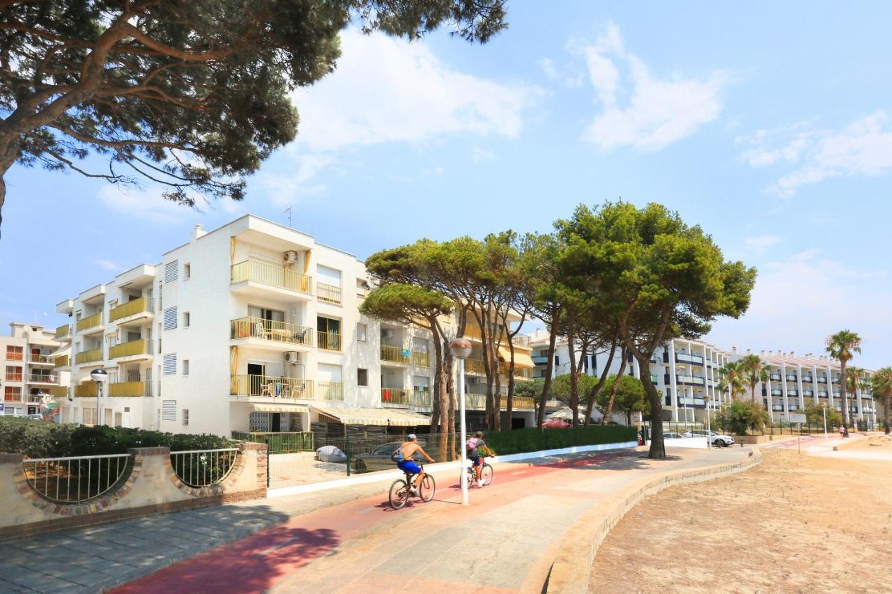 カンブリルスPlaymar Litoral Costa Dorada - Only Familiesアパートメント エクステリア 写真
