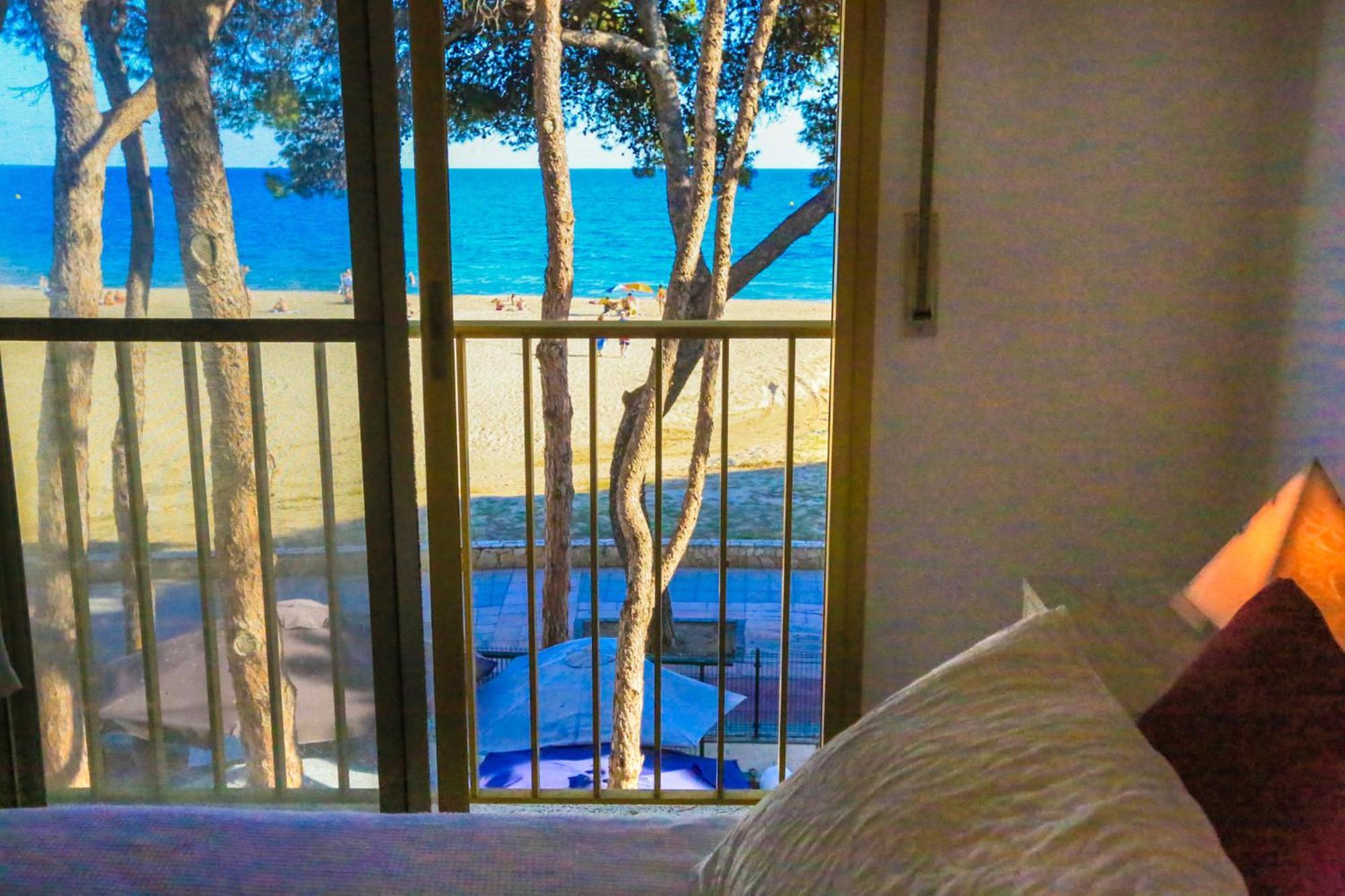 カンブリルスPlaymar Litoral Costa Dorada - Only Familiesアパートメント エクステリア 写真