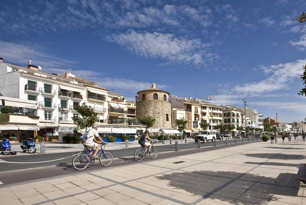 カンブリルスPlaymar Litoral Costa Dorada - Only Familiesアパートメント エクステリア 写真